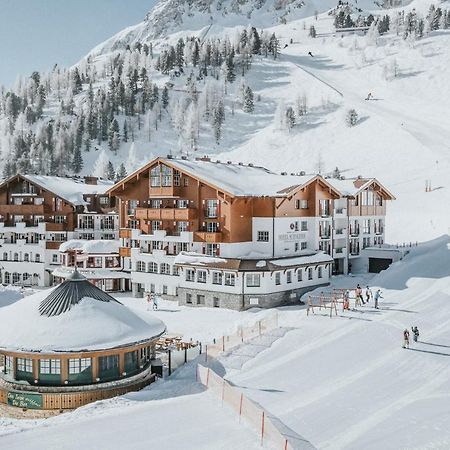 Superior Hotel Schneider Ski-In & Ski-Out Обертауерн Екстер'єр фото